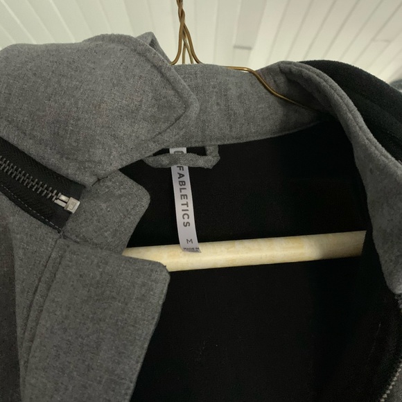 Fabletics shell coat - Picture 6 of 6